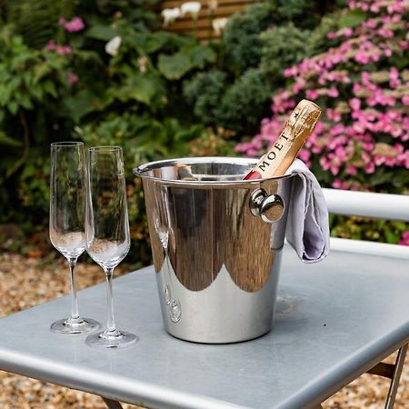 New Quay 1 Chatsworth Riverscape Apartments - Riverview Apartment In Great Location With Free Parking Overlooking The Gannel Just A Short Walk From Newquays Incredible Beaches And Local Amenities מראה חיצוני תמונה